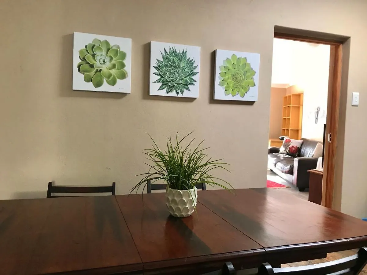 Authentic Newlands Apartment Cape Town South Africa